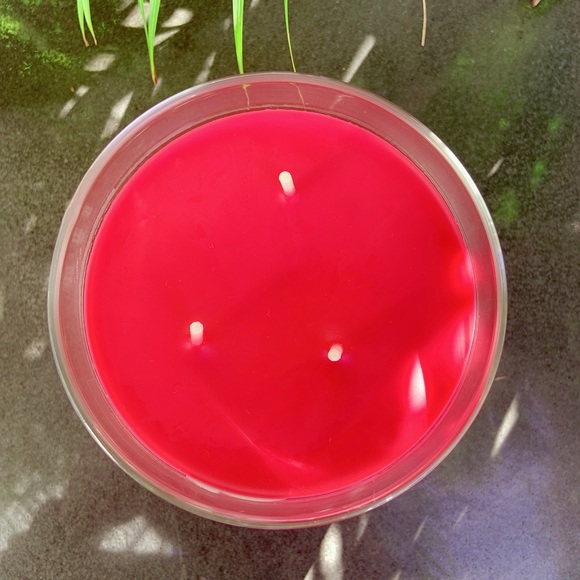 Bath and Body Works Old Fashioned Cider Donut candle - Picture 3 of 8